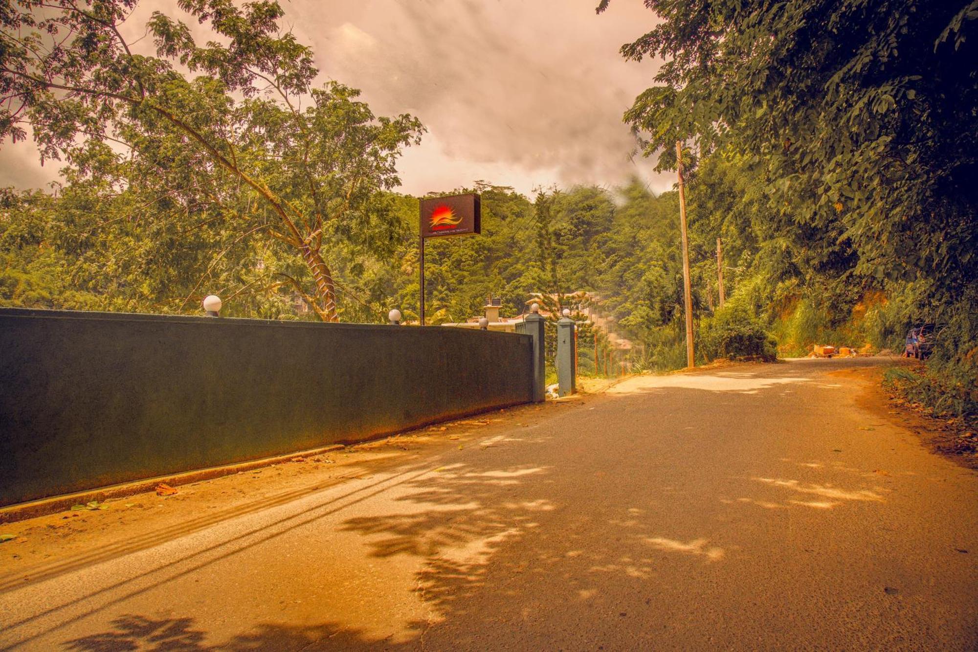 Sunbloom Inn Kandy Luaran gambar