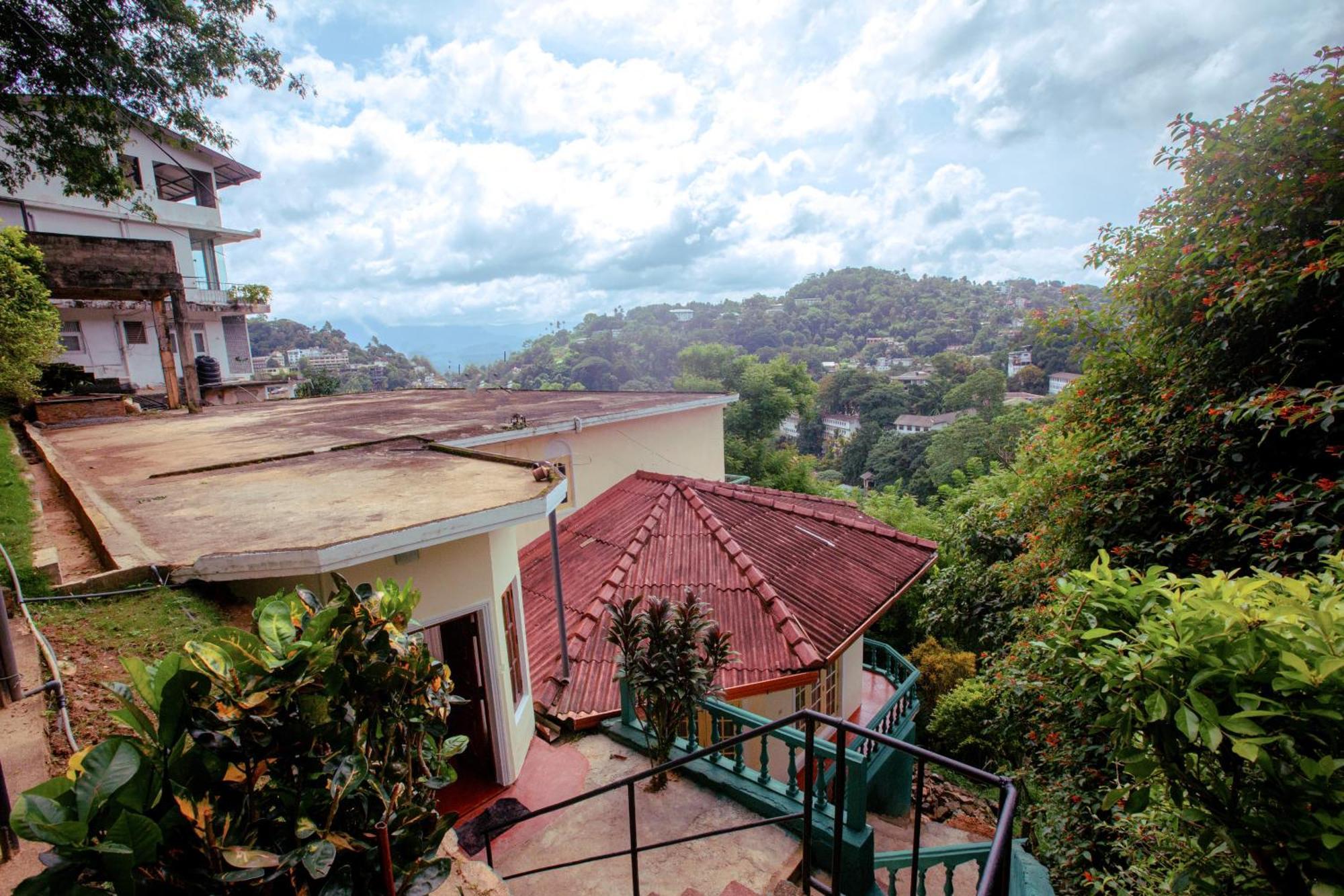Sunbloom Inn Kandy Luaran gambar