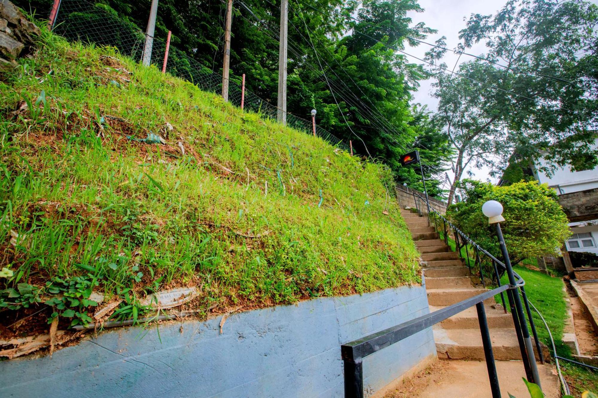 Sunbloom Inn Kandy Luaran gambar
