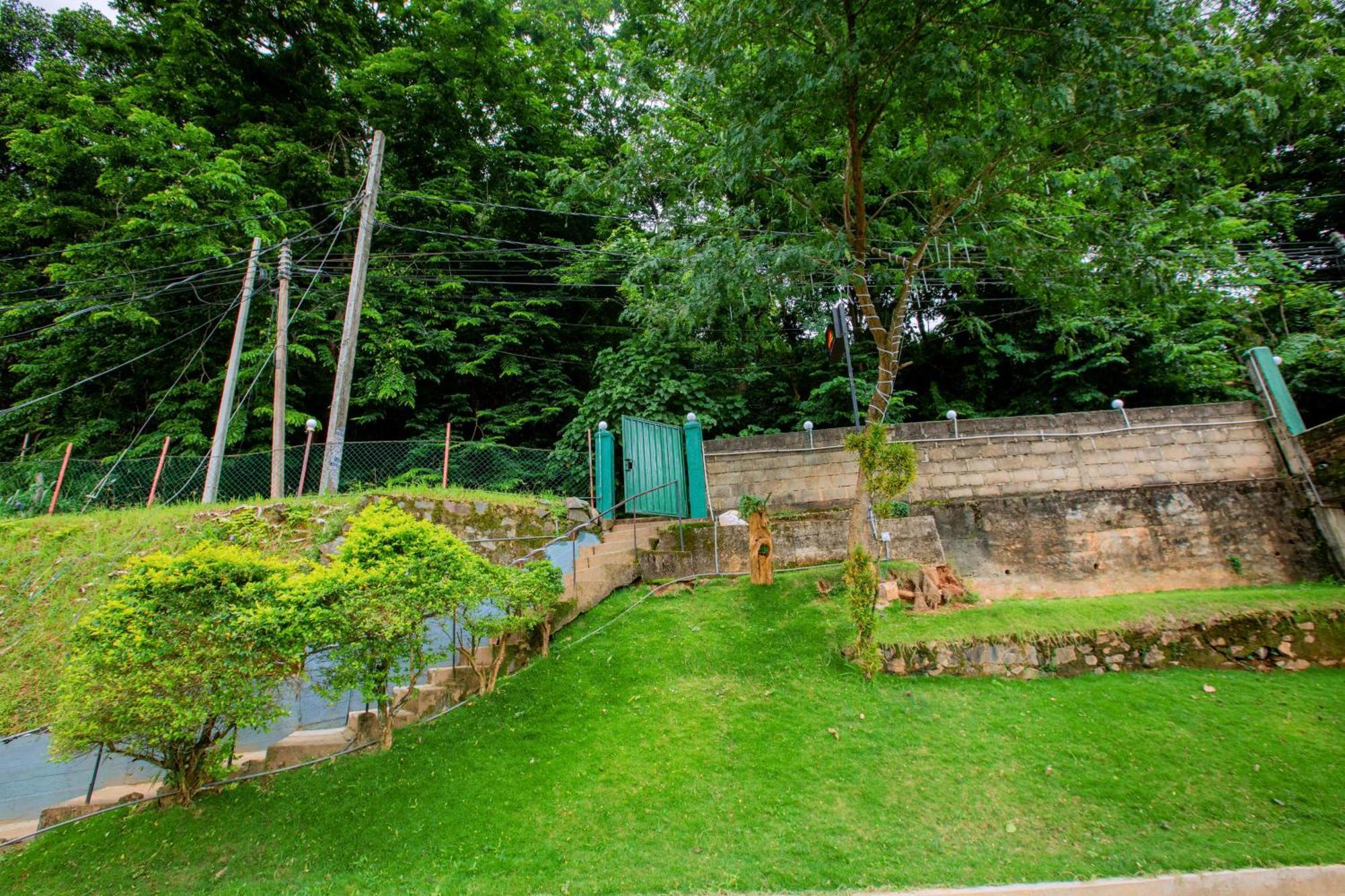 Sunbloom Inn Kandy Luaran gambar