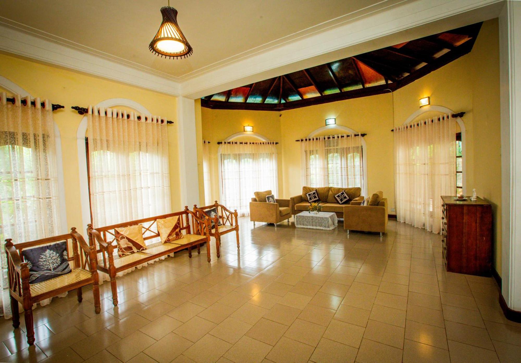 Sunbloom Inn Kandy Luaran gambar