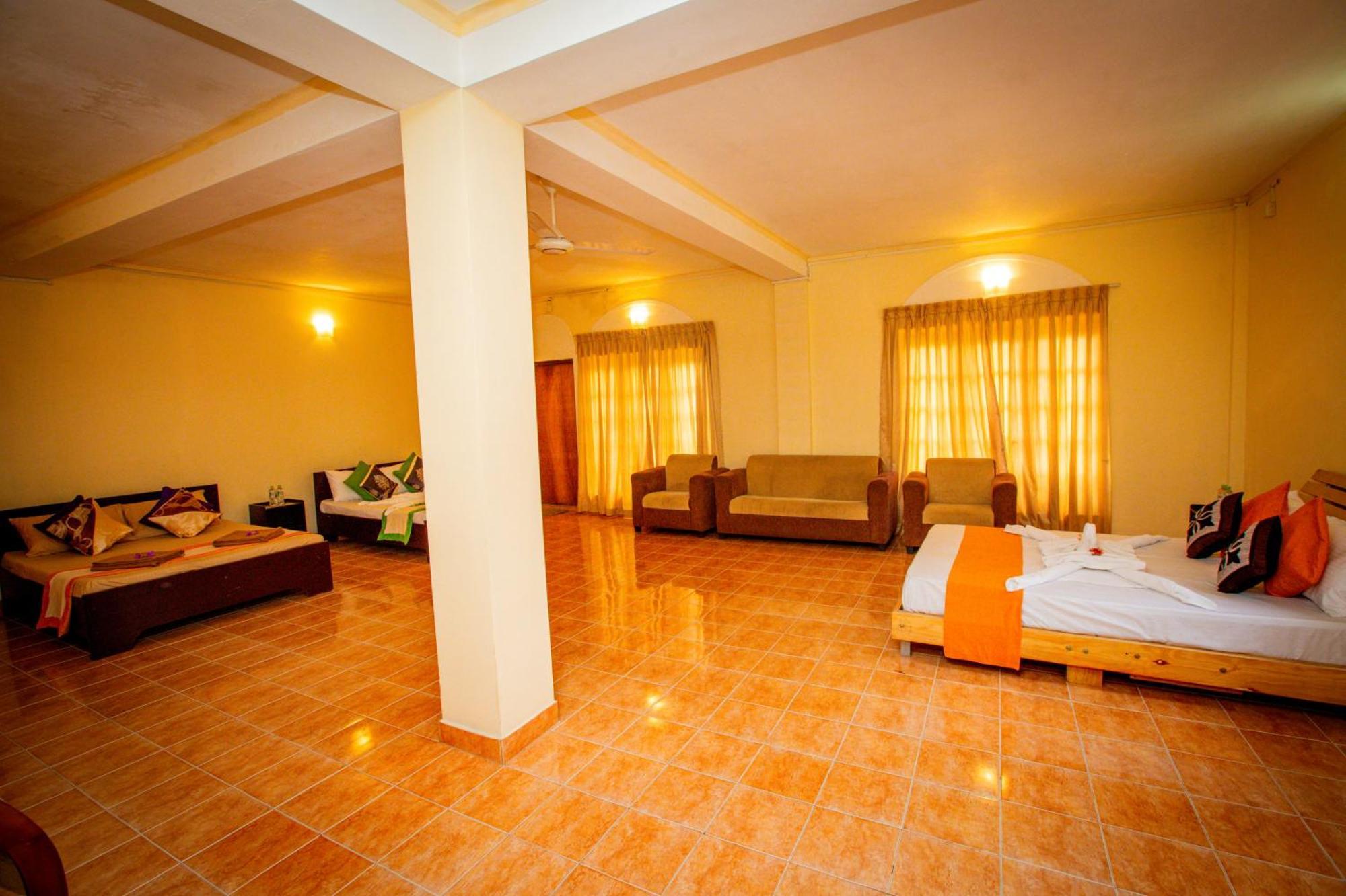 Sunbloom Inn Kandy Luaran gambar